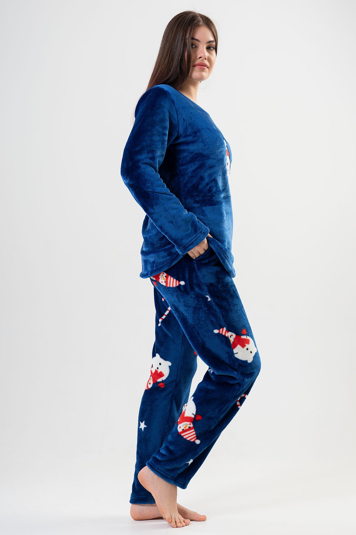 BAYAN SOFT O YAKA UZUN KOL ETEGI OVAL CEPLI PIJAMA TAKIM 202085