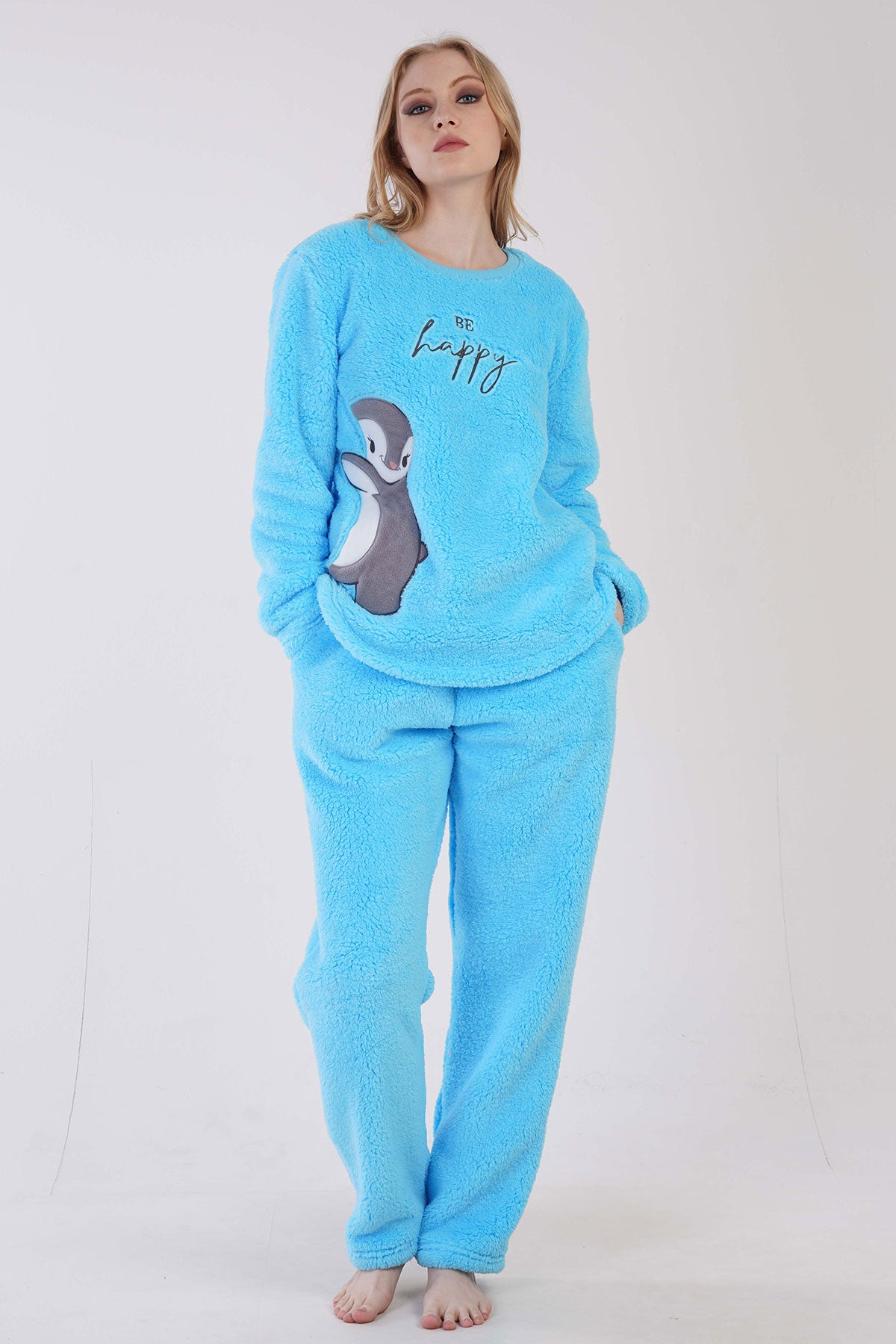 KADIN WELSOFT O YAKA UZUN KOL ETEGI OVAL CEPLI PIJAMA TAKIM