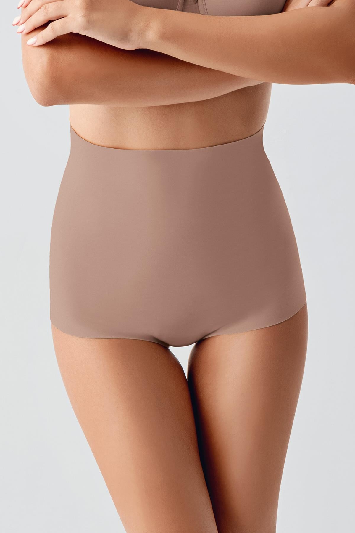 9208 - Slip Korse