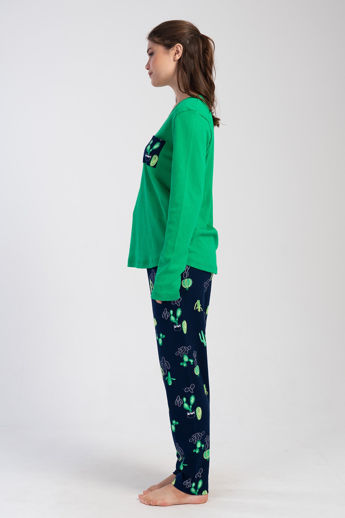 KADIN INTERLOK XXL O YAKA UZUN KOL ETEGI OVAL PIJAMA TAKIM 403382