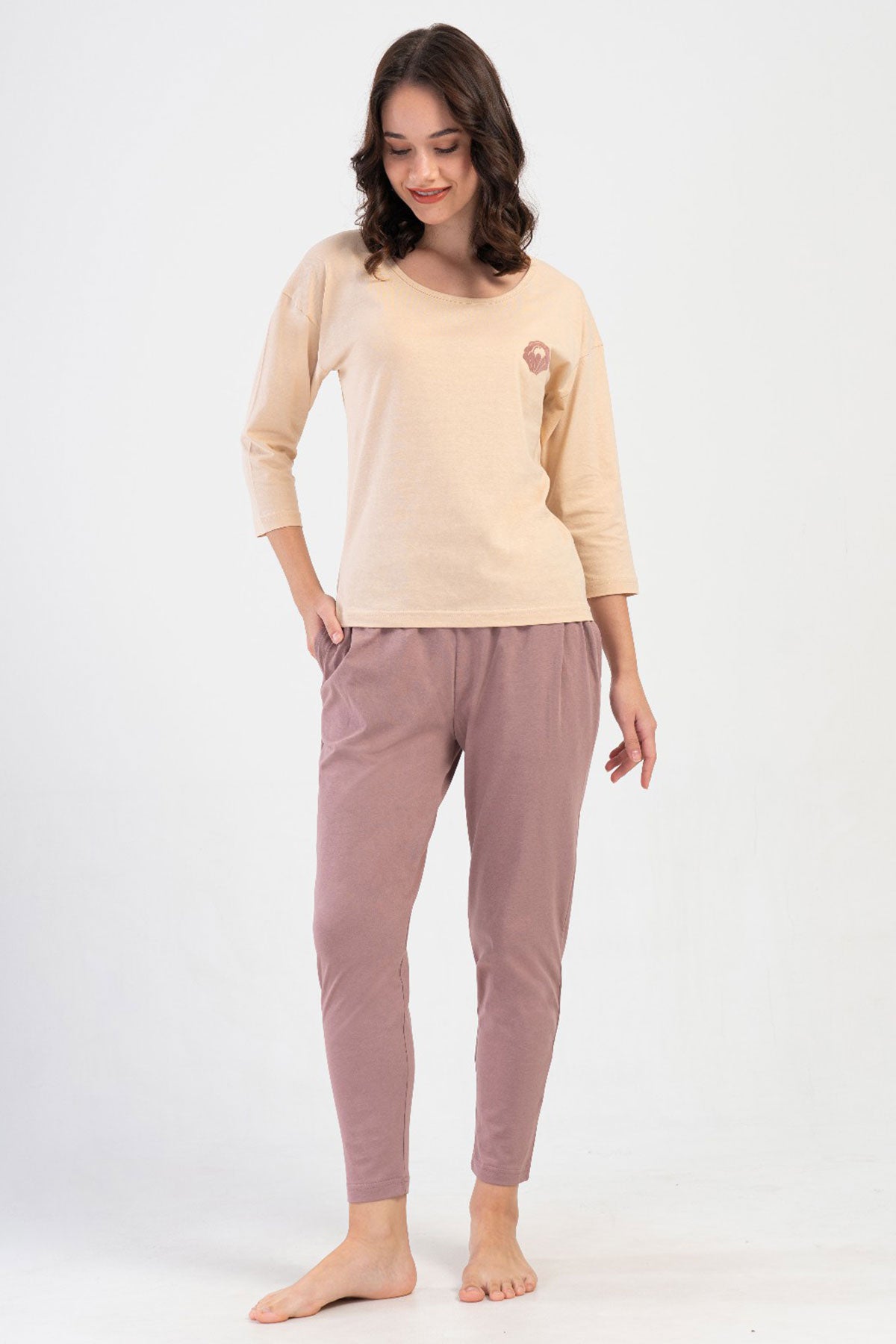 KADIN P.SUPREM O YAKA DUSUK OMUZLU 3/4KOL PILELI CEPLI 7/8 BOY PIJAMA TAKIM