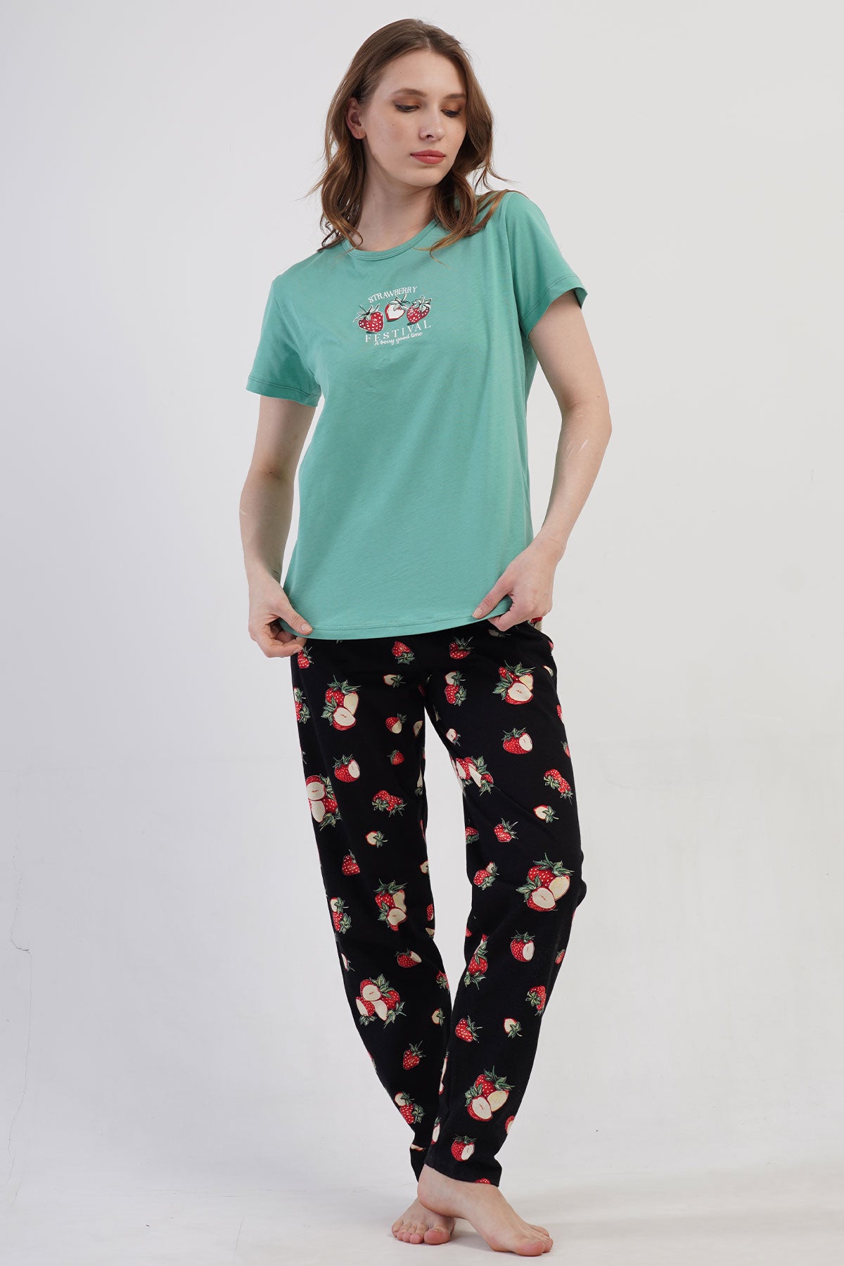 KADIN P.SUPREM XXL O YAKA KISA KOL ETEGI OVAL PIJAMA TAKIM 409096