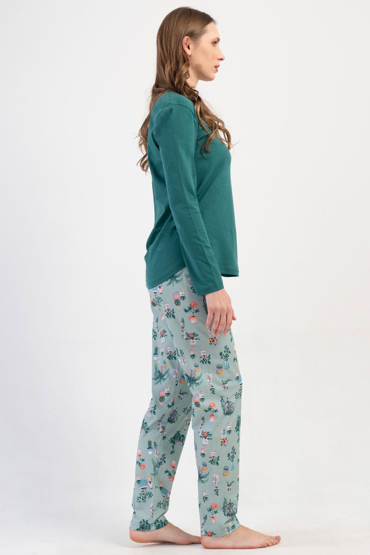 KADIN P.SUPREM O YAKA UZUN KOL ETEGI OVAL PIJAMA TAKIM