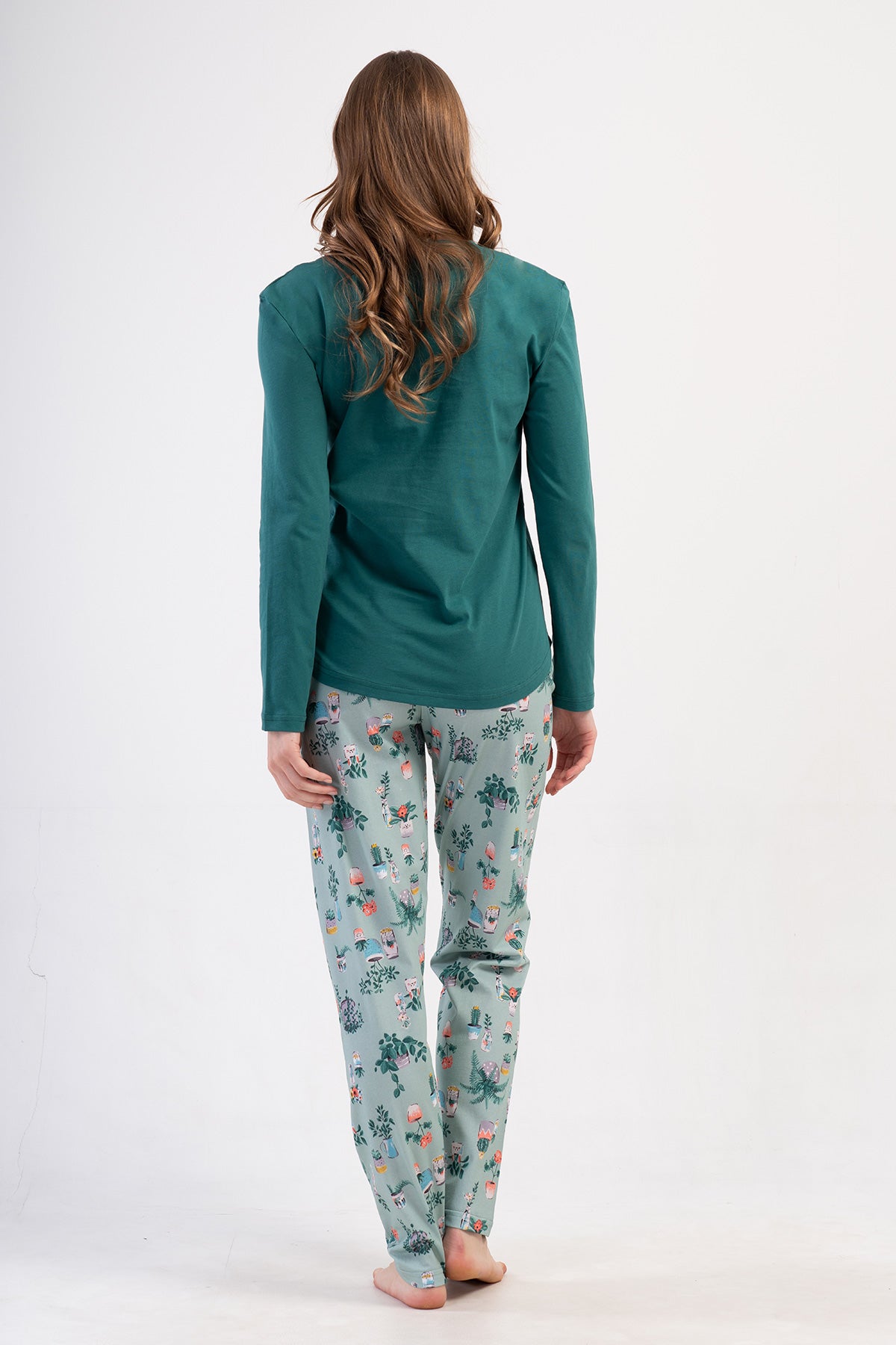 KADIN P.SUPREM O YAKA UZUN KOL ETEGI OVAL PIJAMA TAKIM 410027