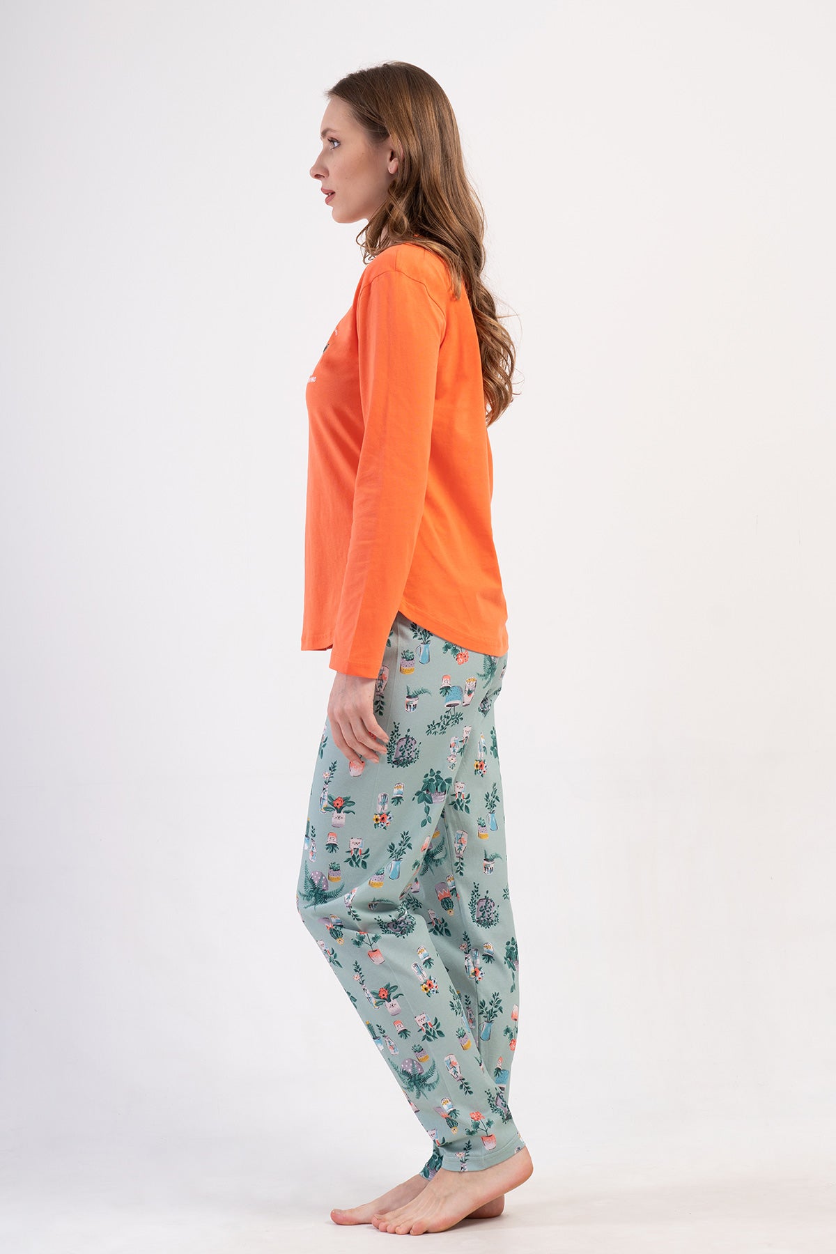 KADIN P.SUPREM O YAKA UZUN KOL ETEGI OVAL PIJAMA TAKIM 410027