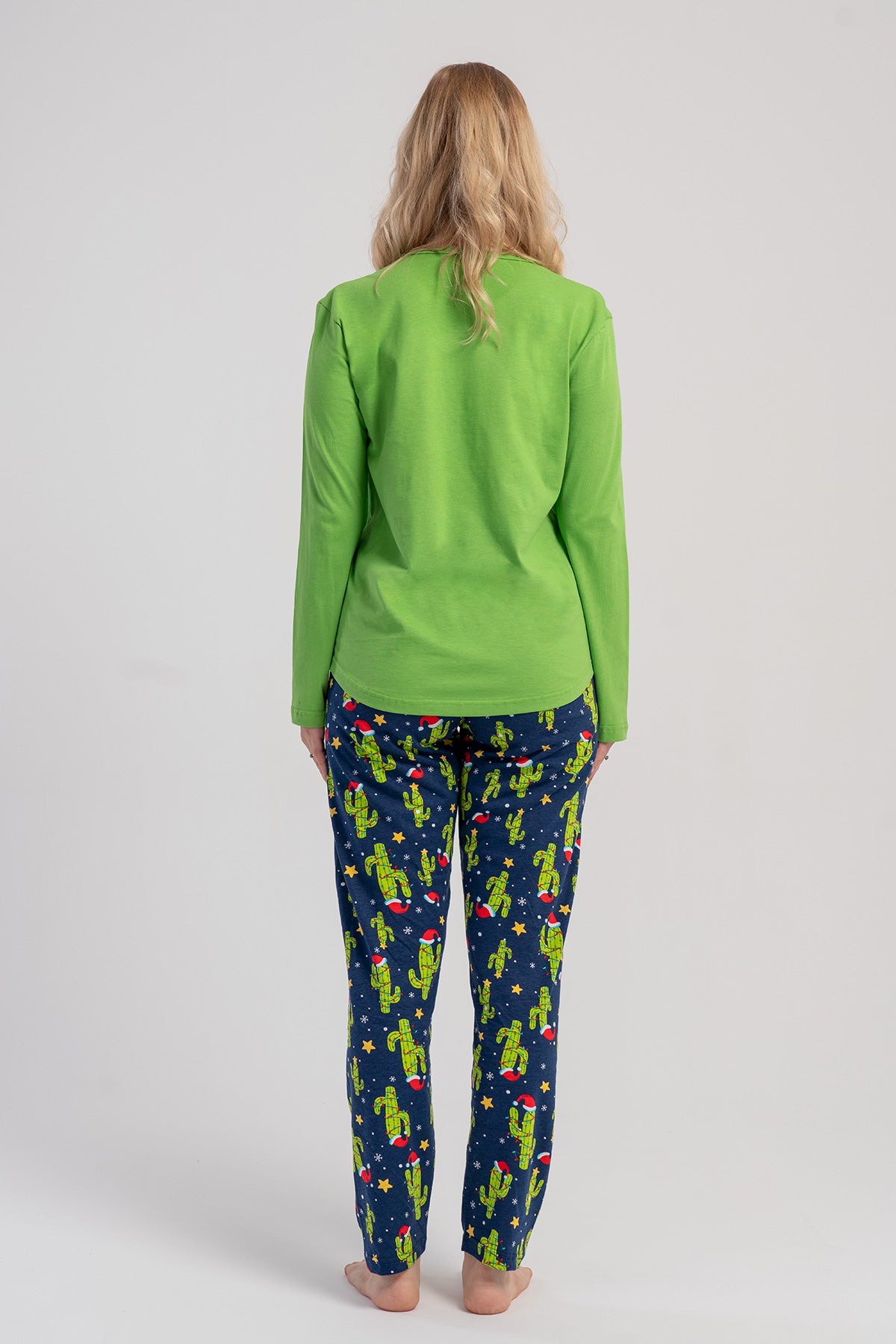 KADIN P.SUPREM O YAKA UZUN KOL ETEGI OVAL PIJAMA TAKIM