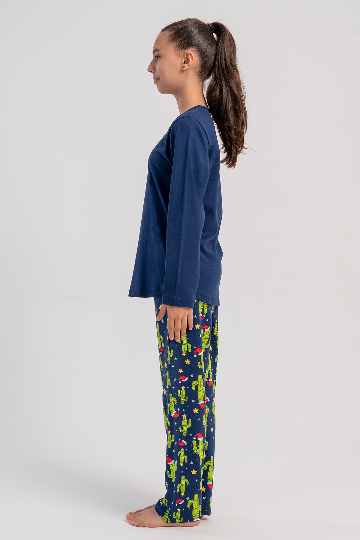 KIZ COCUK P.SUPREM O YAKA UZUN KOL ETEGI OVAL PIJAMA TAKIM(5-6/13-14) 503275