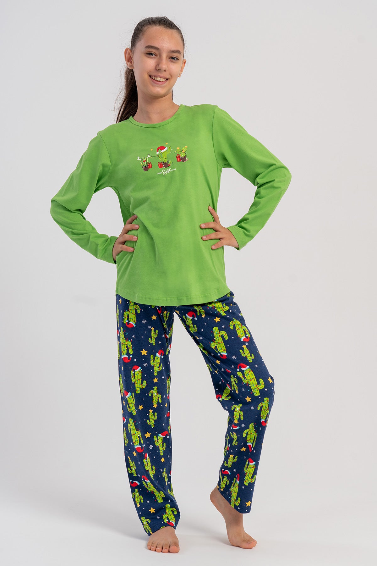 KIZ COCUK P.SUPREM O YAKA UZUN KOL ETEGI OVAL PIJAMA TAKIM(5-6/13-14) 503275