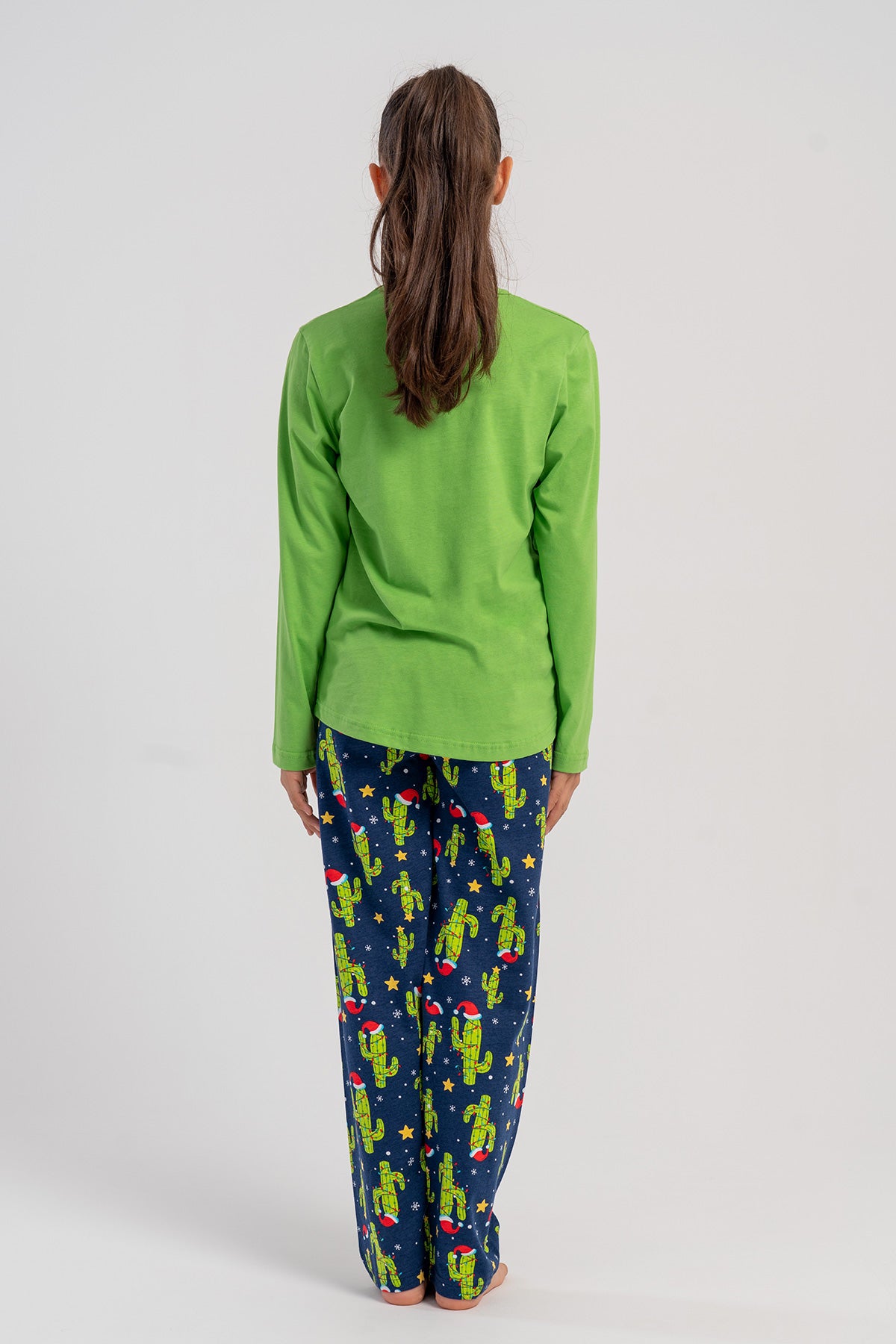 KIZ COCUK P.SUPREM O YAKA UZUN KOL ETEGI OVAL PIJAMA TAKIM(5-6/13-14) 503275