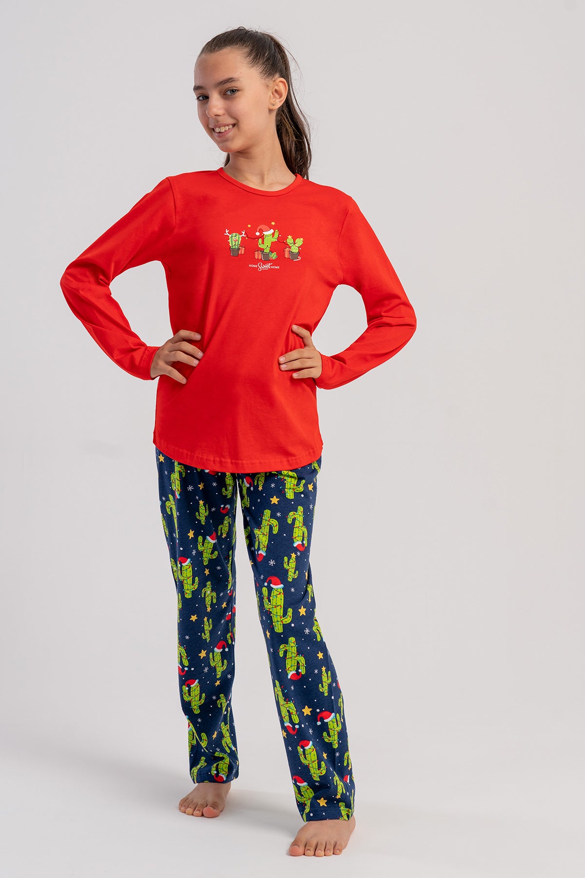 KIZ COCUK P.SUPREM O YAKA UZUN KOL ETEGI OVAL PIJAMA TAKIM(5-6/13-14) 503275