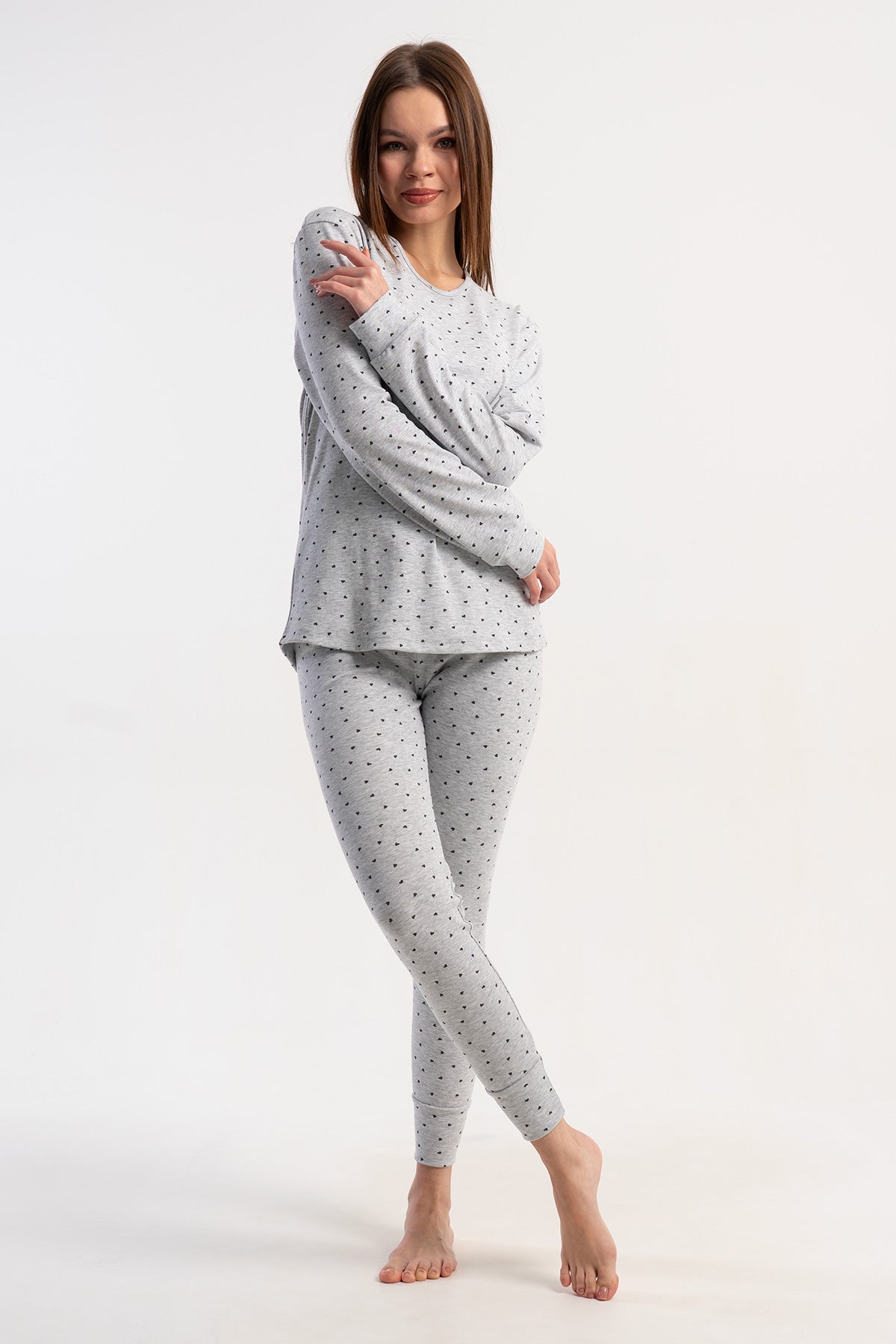 KADIN KASKORSE O YAKA UZUN KOL KOLUCU VE PACASI MANSETLI ETEGI OVAL PIJAMA TAKIM 511001