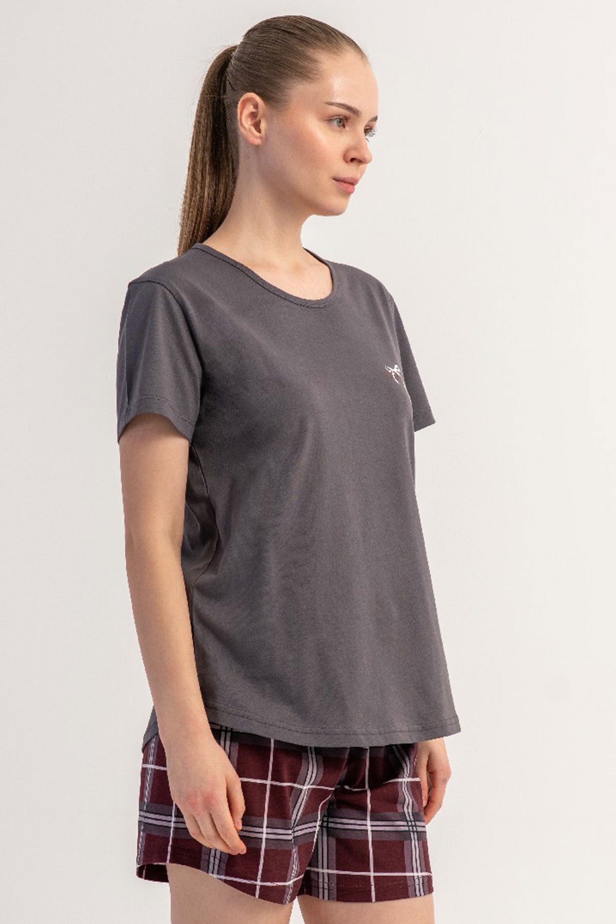 KADIN P.SUPREM O YAKA KISA KOL ETEGI OVAL SORT TAKIM