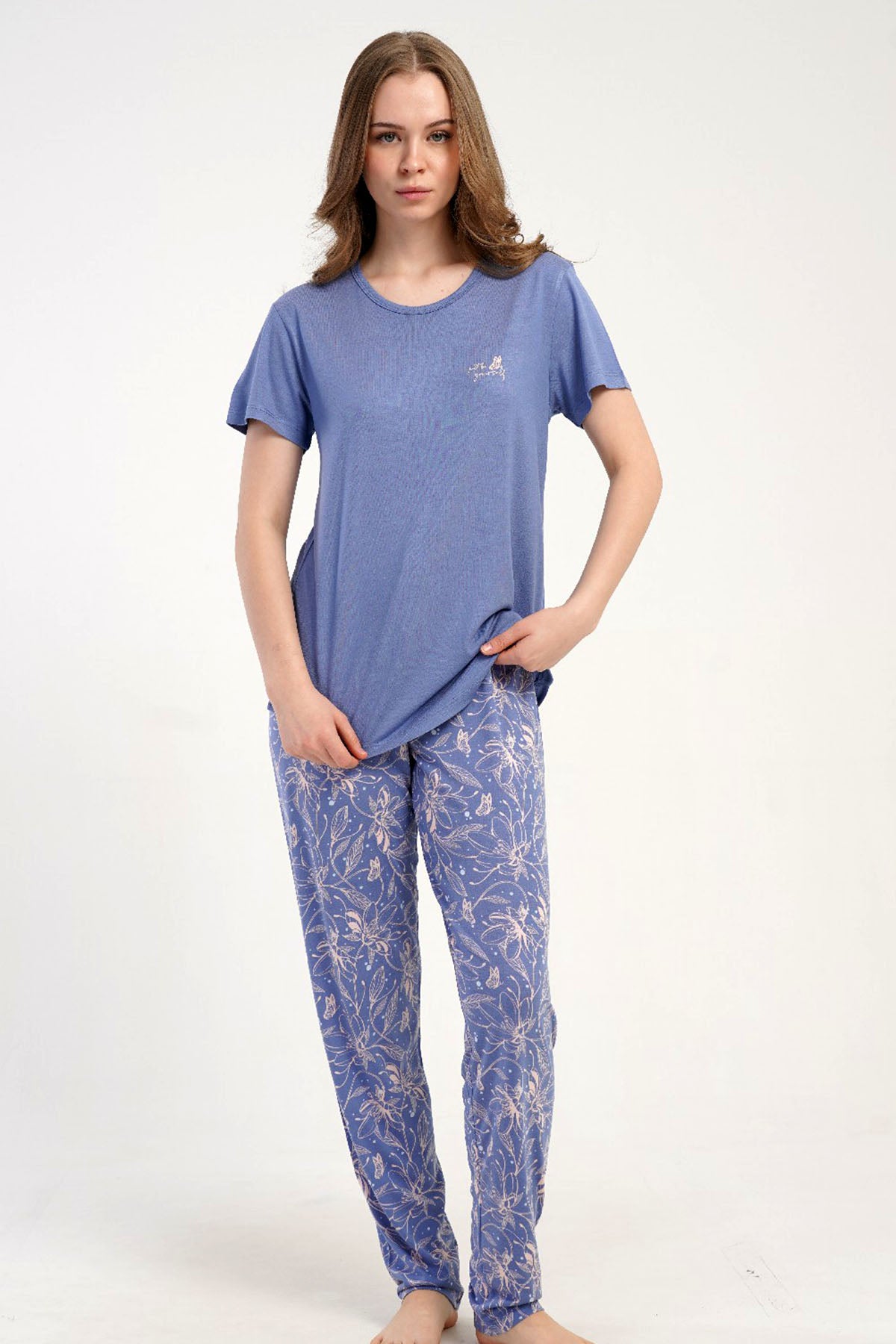 KADIN P.VISCON O YAKA KISA KOL ETEGI OVAL PIJAMA TAKIM