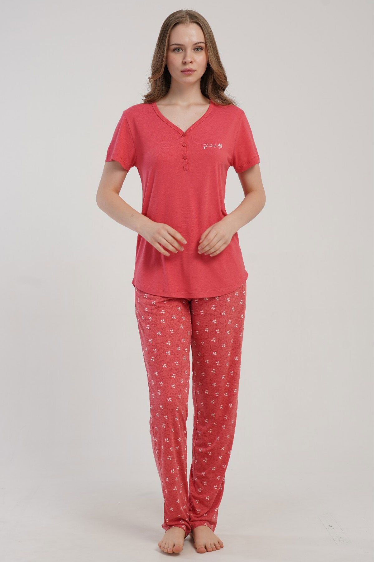 KADIN P.VISCON PATLI DAMLA YAKA KISA KOL ETEGI OVAL PIJAMA TAKIM