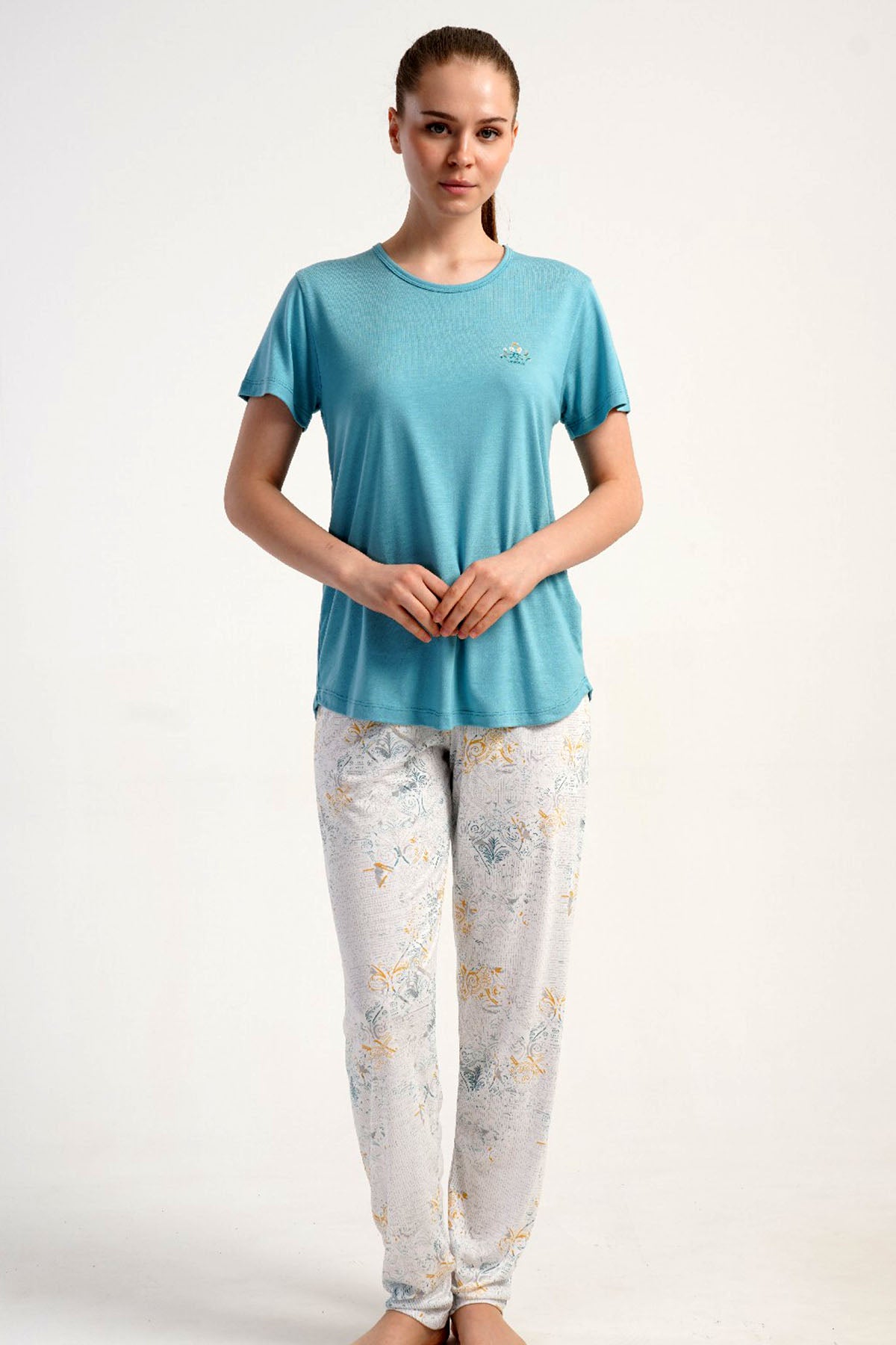 KADIN P.VISCON O YAKA KISA KOL ETEGI OVAL PIJAMA TAKIM