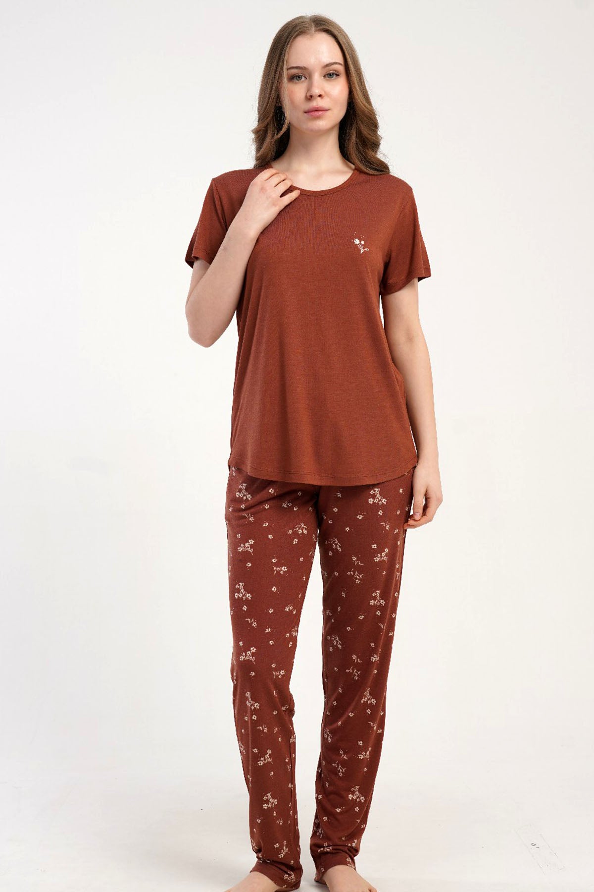 KADIN P.VISCON O YAKA KISA KOL ETEGI OVAL PIJAMA TAKIM