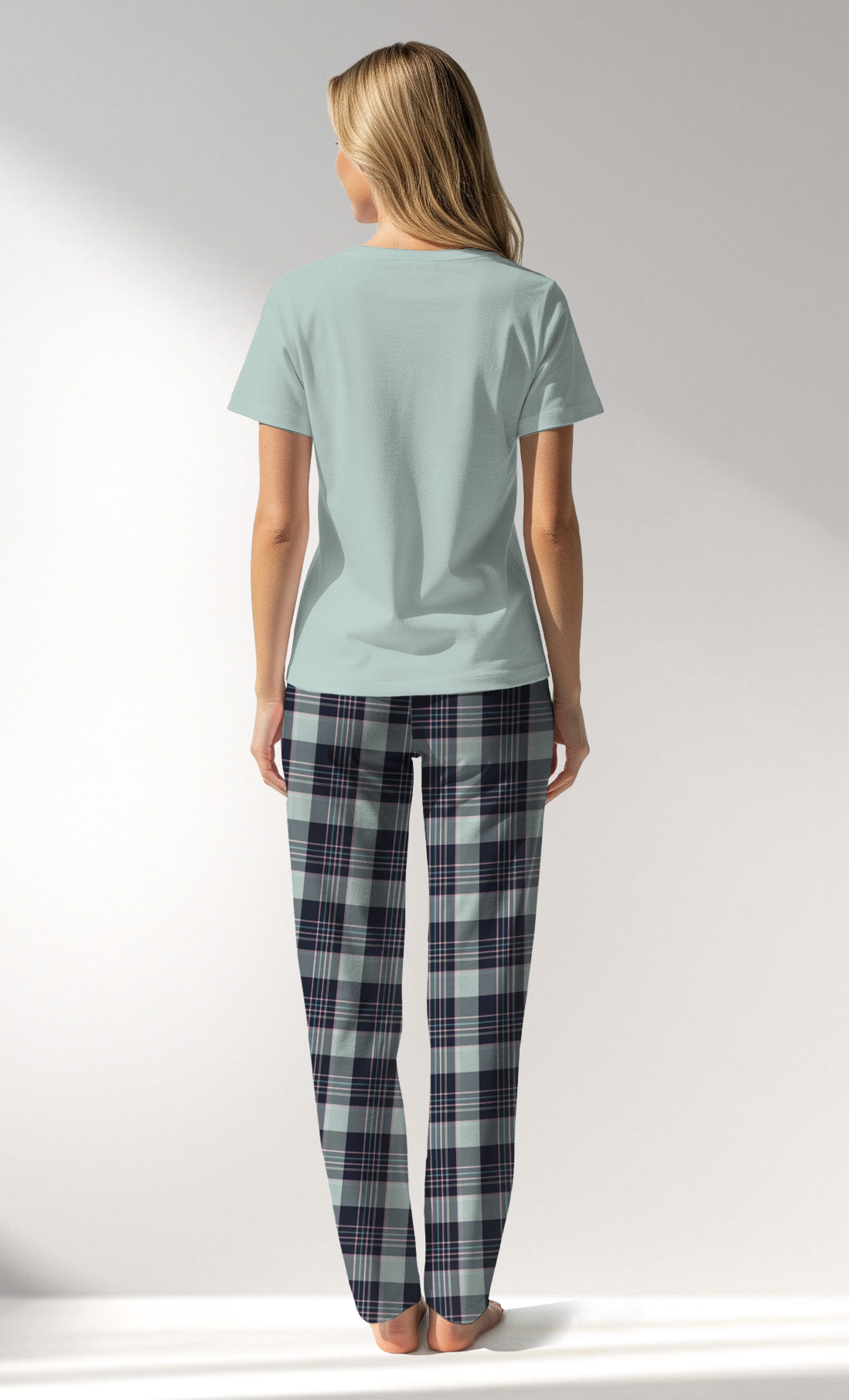 Woman Supreme JustEnjoy Pyjama Set - A-13-4804 - Image 3