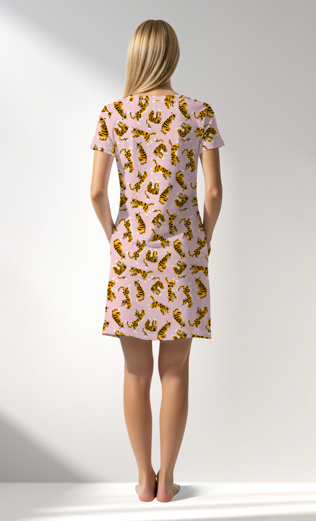 Woman Supreme Tigercomfor Pocket Detail Tunic - ROTASYON - Image 3