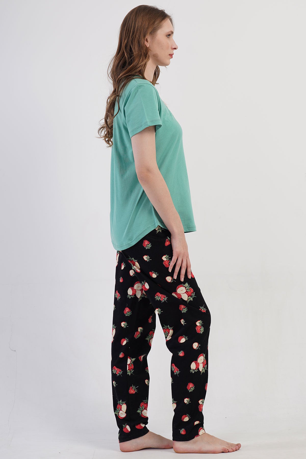 KADIN P.SUPREM XXL O YAKA KISA KOL ETEGI OVAL PIJAMA TAKIM