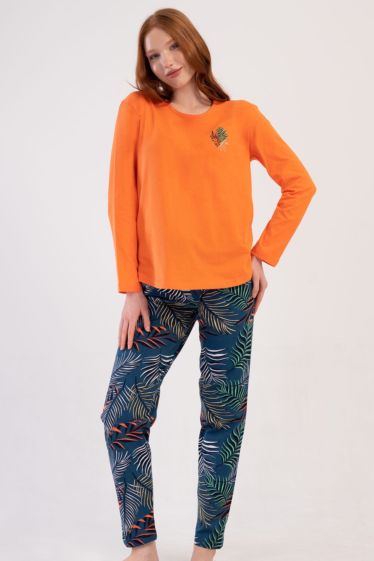 KADIN P.SUPREM O YAKA UZUN KOL ETEGI OVAL PIJAMA TAKIM