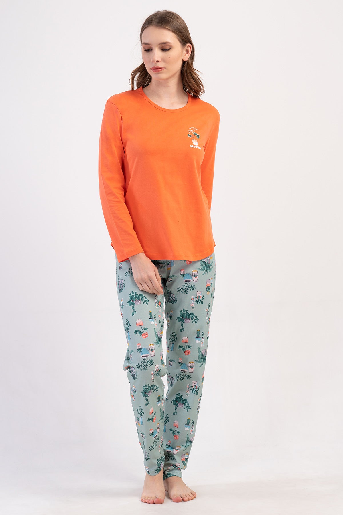 KADIN P.SUPREM O YAKA UZUN KOL ETEGI OVAL PIJAMA TAKIM 410027