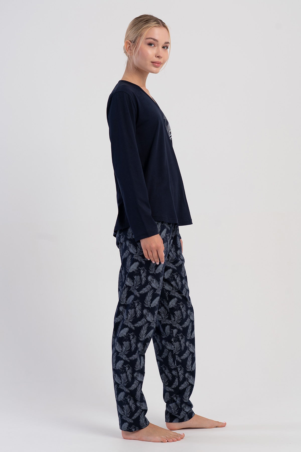 KADIN P.SUPREM BATTAL XXL V YAKA UZUN KOL ETEGI OVAL PIJAMA TAKIM