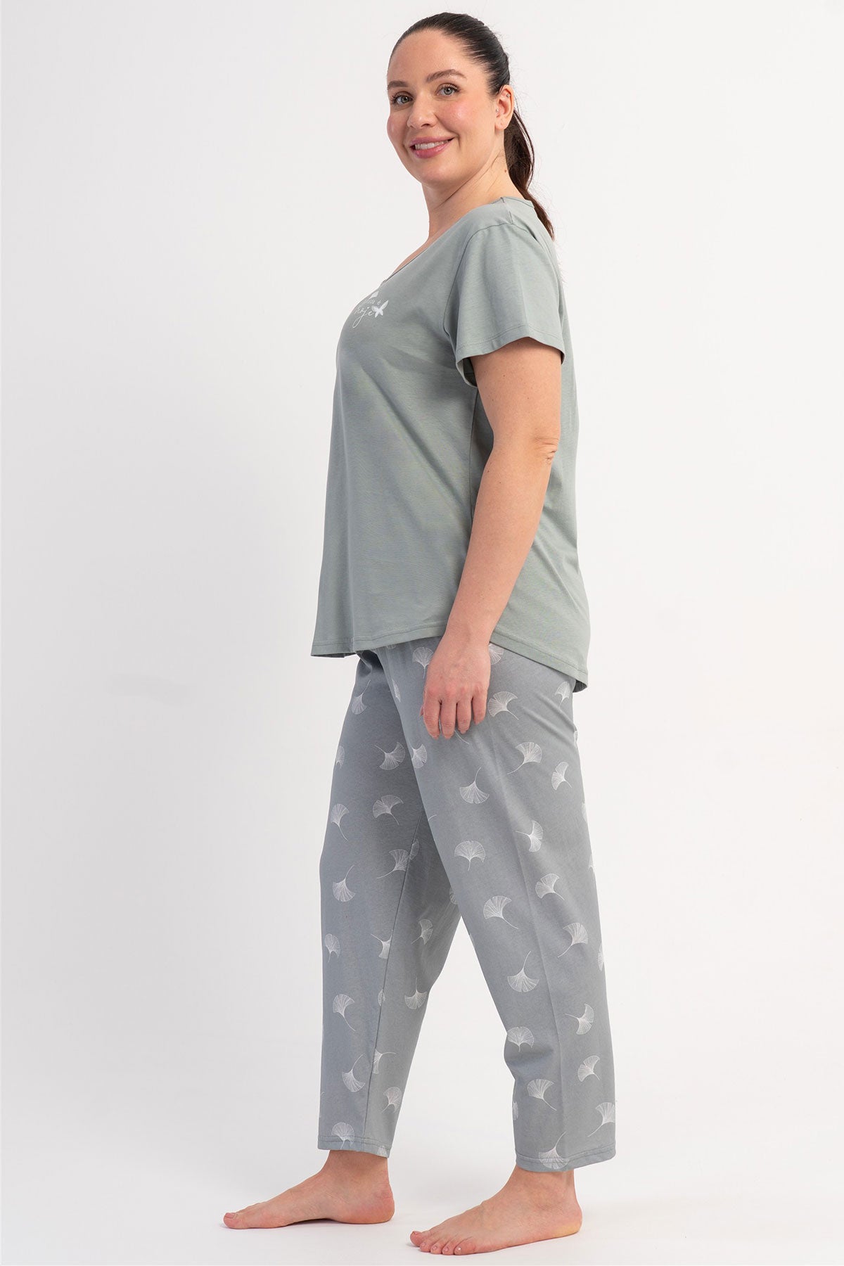 KADIN P.SUPREM BATTAL XXL O YAKA KISA KOL ETEGI OVAL PIJAMA TAKIM