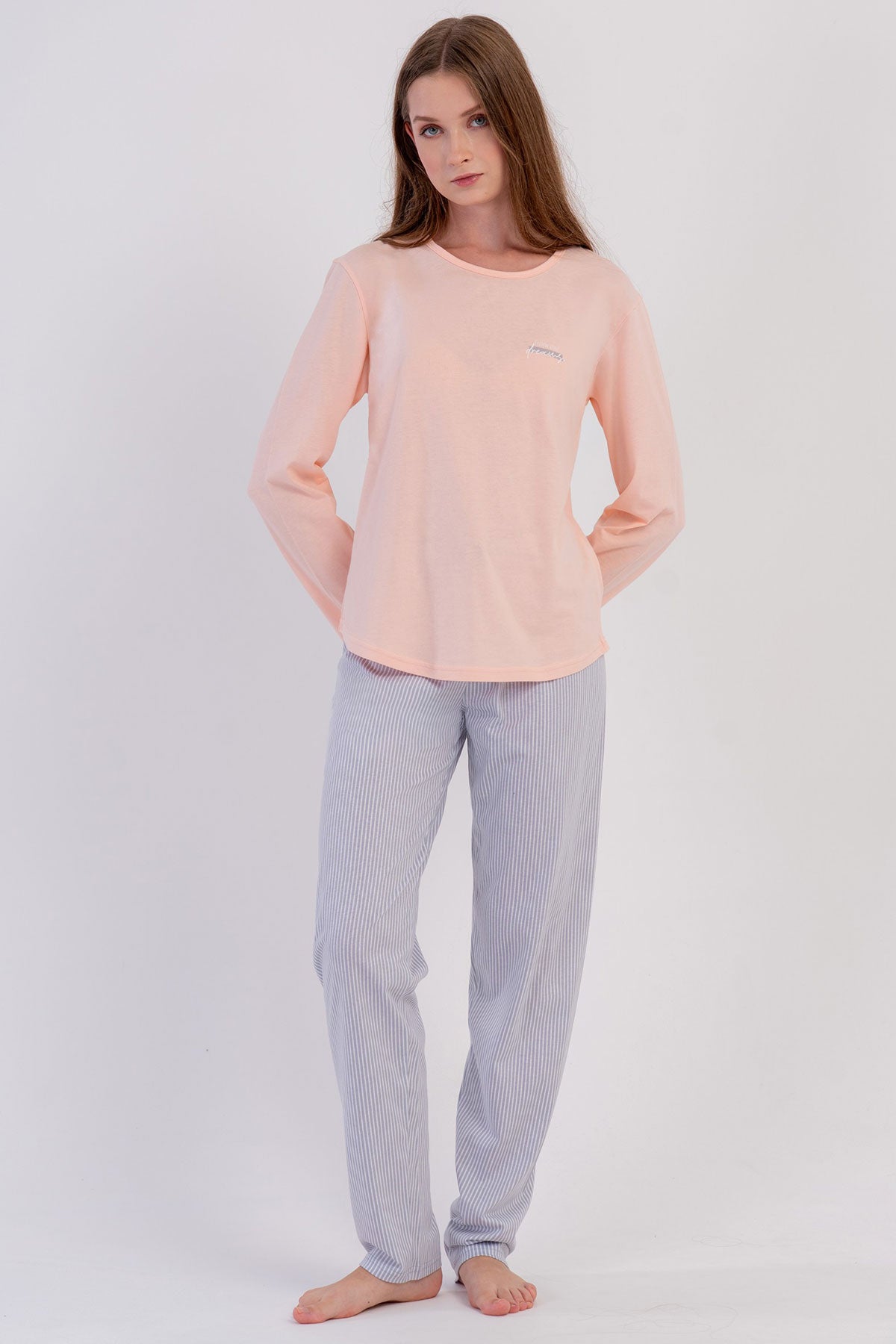 KADIN P.SUPREM O YAKA UZUN KOL ETEGI OVAL PIJAMA TAKIM