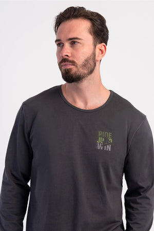 CEPLI ERKEK P.SUPREM O YAKA UZUN KOL PIJAMA TAKIM