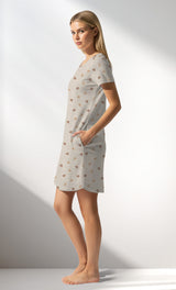 Woman Supreme SoftGleam Pocket Detail Tunic - ROTASYON - Image 2